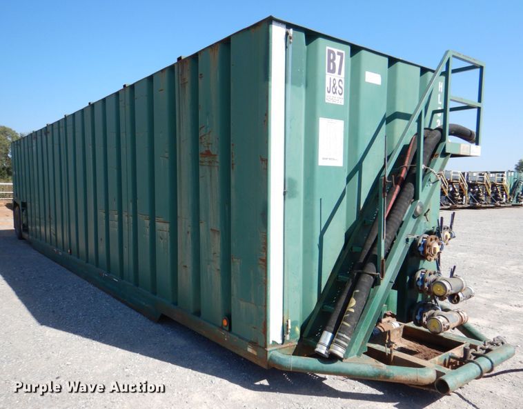 image for item DJ1787 2007 Troxell 500BBL frac tank trailer