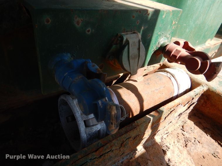 image for item DJ1787 2007 Troxell 500BBL frac tank trailer