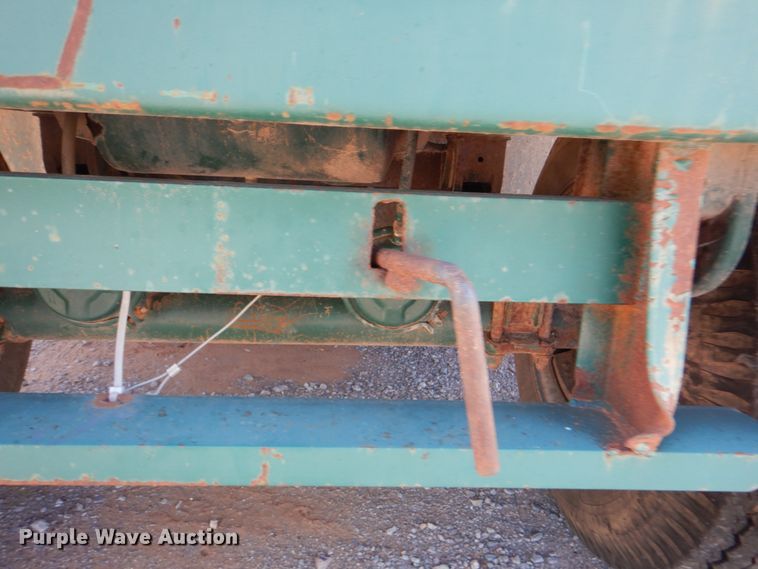 image for item DJ1787 2007 Troxell 500BBL frac tank trailer