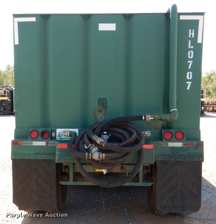 image for item DJ1788 2007 Troxell 500BBL frac tank trailer