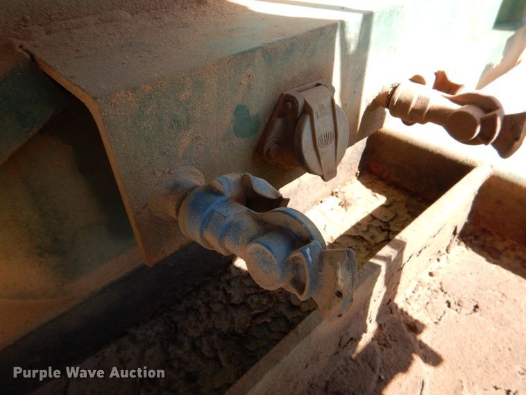 image for item DJ1788 2007 Troxell 500BBL frac tank trailer