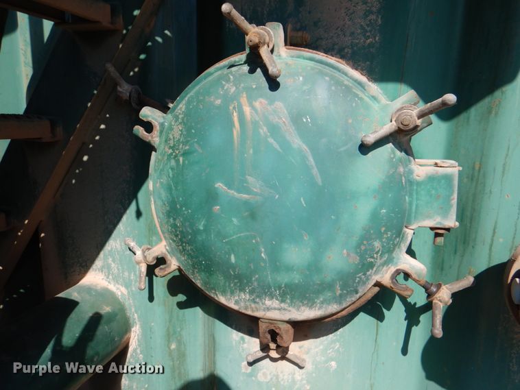 image for item DJ1788 2007 Troxell 500BBL frac tank trailer