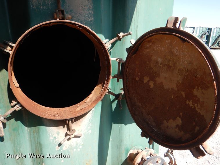 image for item DJ1788 2007 Troxell 500BBL frac tank trailer