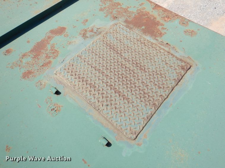 image for item DJ1788 2007 Troxell 500BBL frac tank trailer