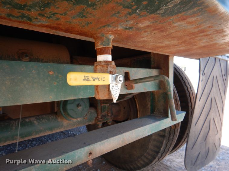 image for item DJ1788 2007 Troxell 500BBL frac tank trailer