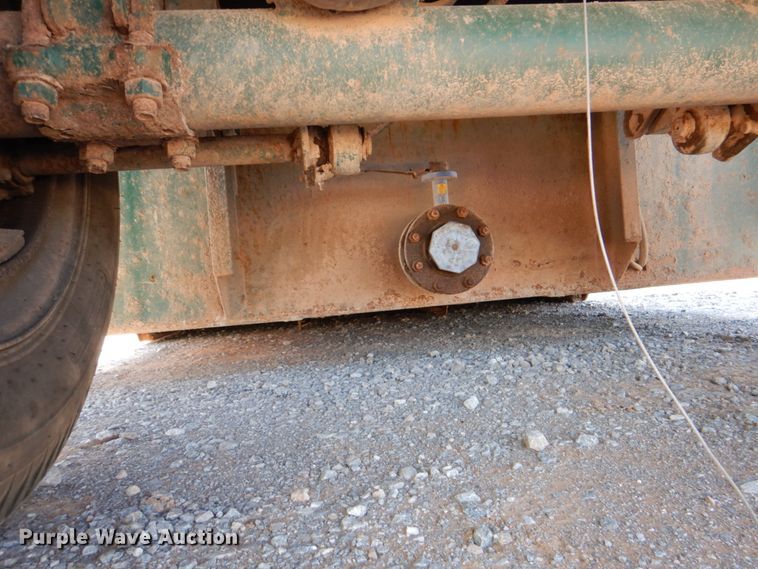 image for item DJ1788 2007 Troxell 500BBL frac tank trailer