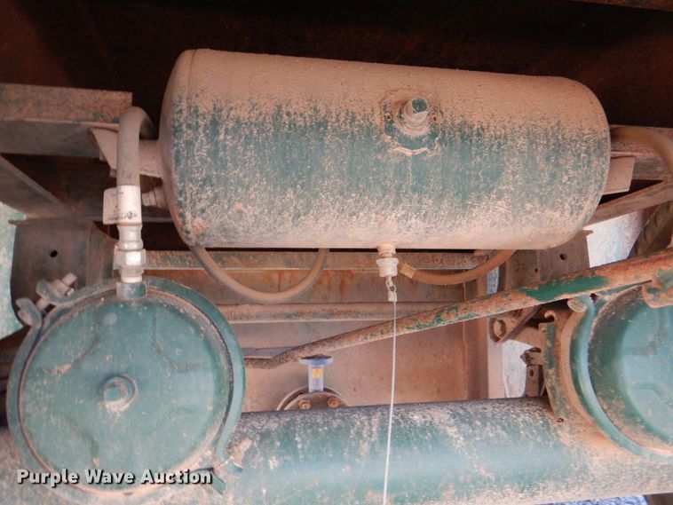 image for item DJ1788 2007 Troxell 500BBL frac tank trailer