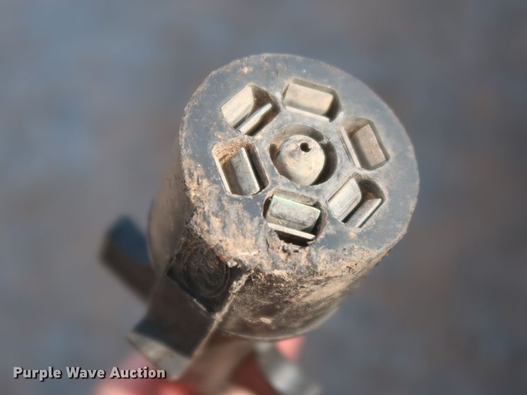 image for item DJ1815 2015 Forest River TXVHW716TA2 enclosed cargo trailer