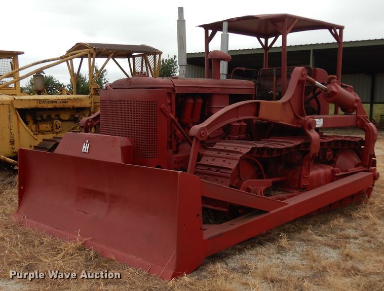 image for item DJ6610 International TD18  dozer