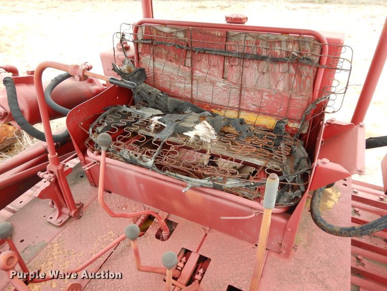 image for item DJ6610 International TD18  dozer