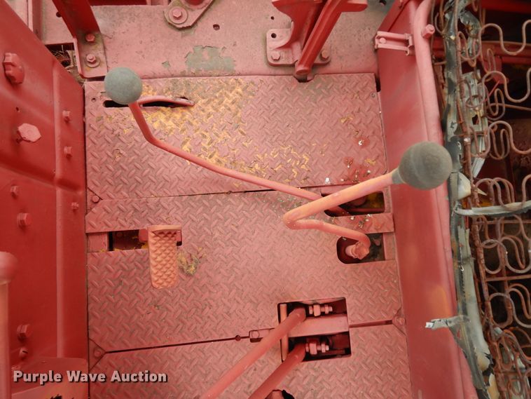 image for item DJ6610 International TD18  dozer