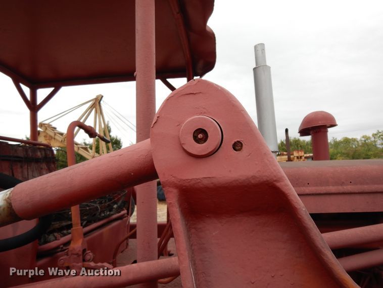 image for item DJ6610 International TD18  dozer