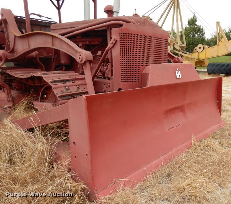 image for item DJ6610 International TD18  dozer