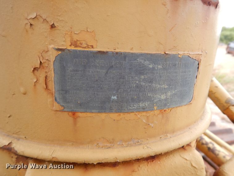 image for item DJ6611 1948 Caterpillar D6  dozer