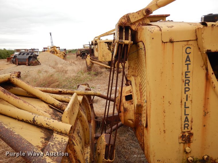 image for item DJ6611 1948 Caterpillar D6  dozer