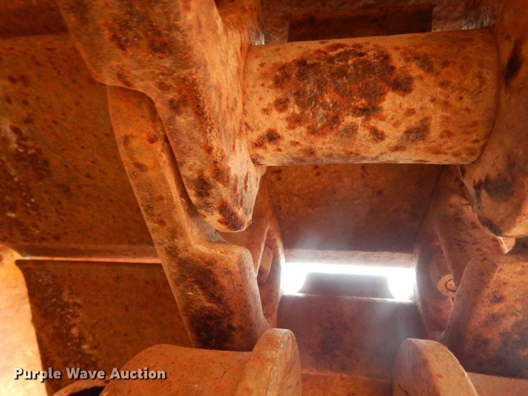 image for item DJ6611 1948 Caterpillar D6  dozer