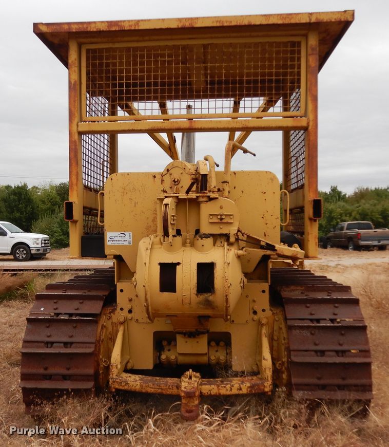 image for item DJ6612 1950 Caterpillar D8  dozer