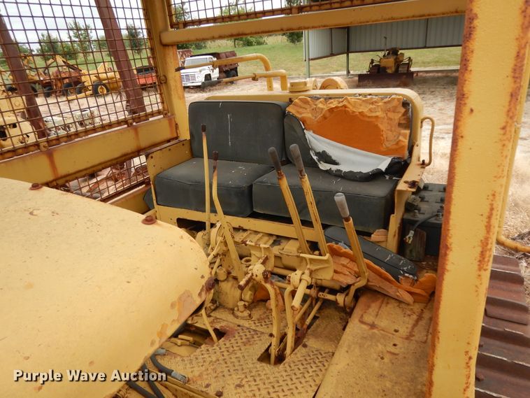 image for item DJ6612 1950 Caterpillar D8  dozer