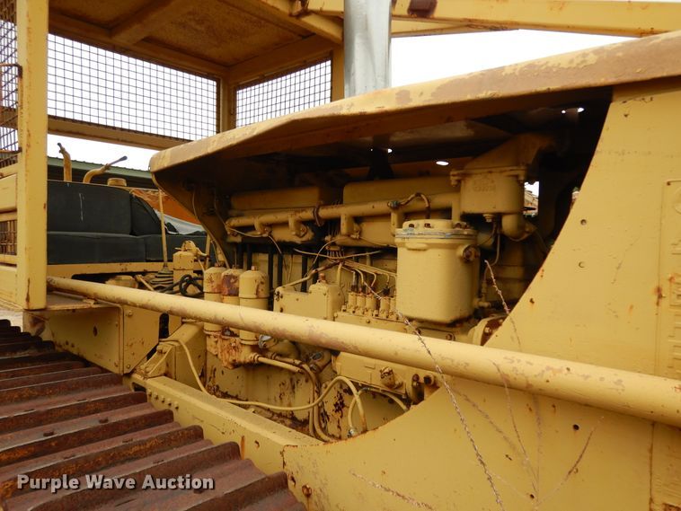 image for item DJ6612 1950 Caterpillar D8  dozer