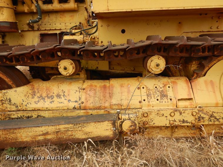 image for item DJ6612 1950 Caterpillar D8  dozer