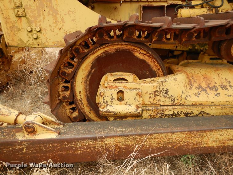 image for item DJ6612 1950 Caterpillar D8  dozer