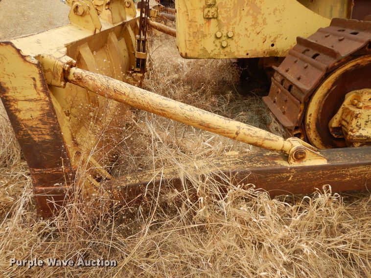 image for item DJ6612 1950 Caterpillar D8  dozer