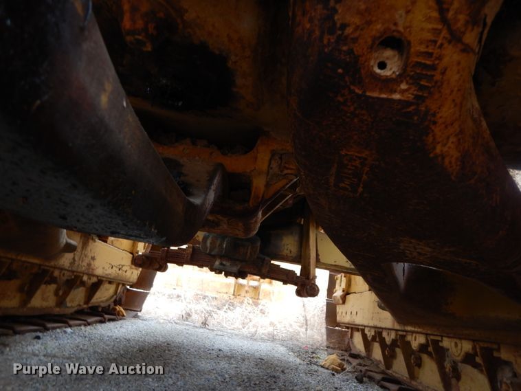 image for item DJ6612 1950 Caterpillar D8  dozer