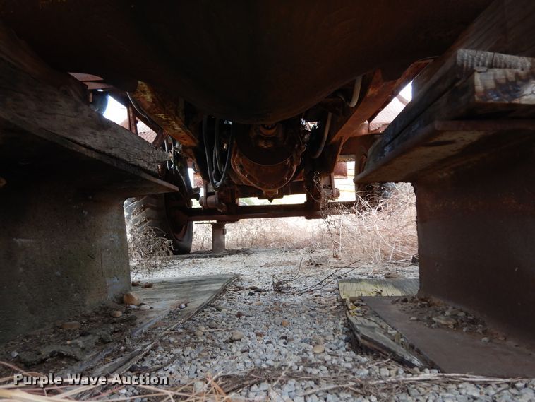 image for item DJ6616 Euclid B70  bottom dump truck