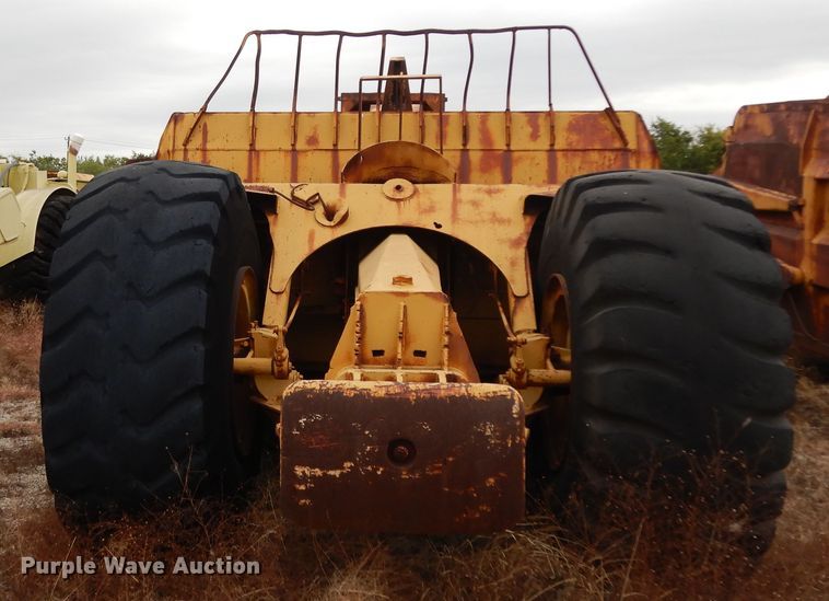 image for item DJ6620 Caterpillar DW20/456  conventional scraper