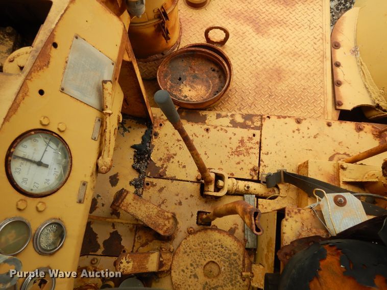 image for item DJ6620 Caterpillar DW20/456  conventional scraper