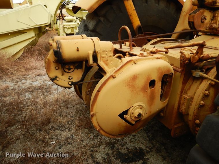 image for item DJ6620 Caterpillar DW20/456  conventional scraper