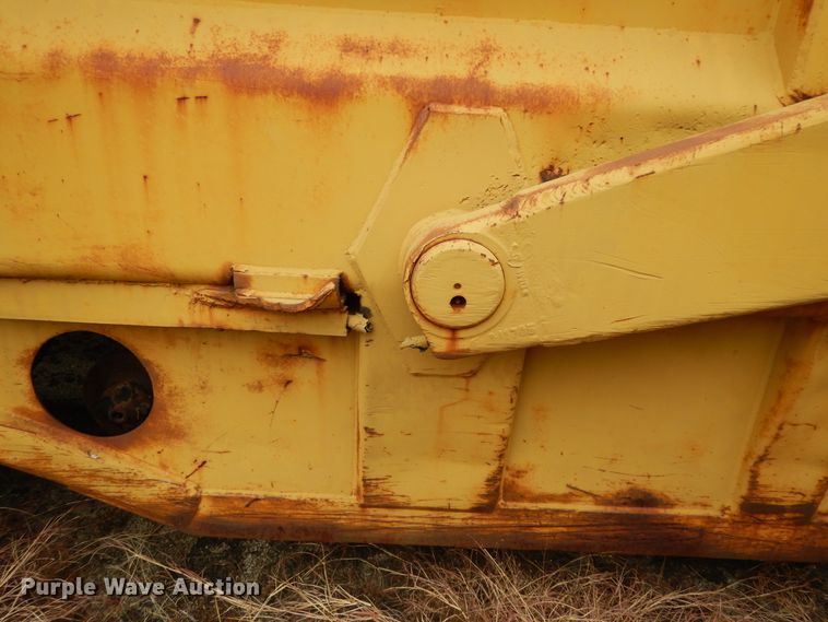 image for item DJ6620 Caterpillar DW20/456  conventional scraper