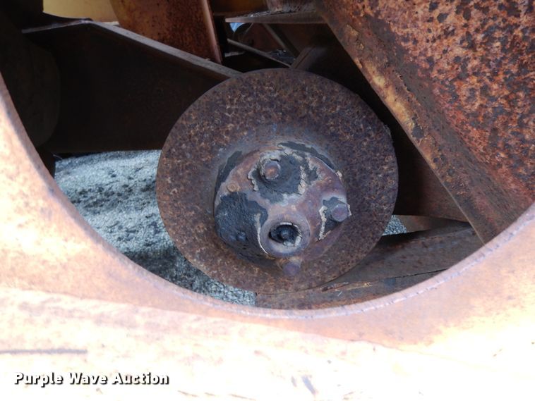 image for item DJ6620 Caterpillar DW20/456  conventional scraper