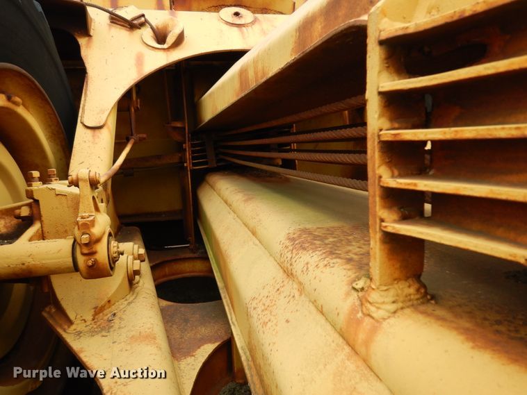 image for item DJ6620 Caterpillar DW20/456  conventional scraper