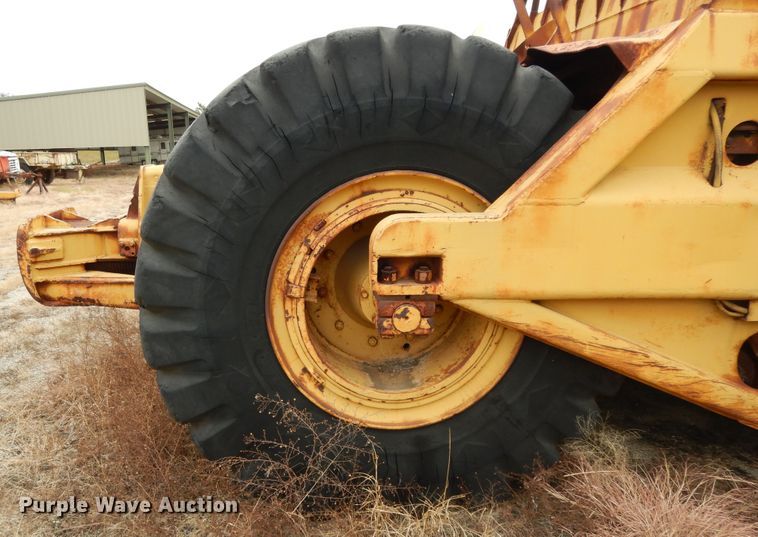 image for item DJ6620 Caterpillar DW20/456  conventional scraper