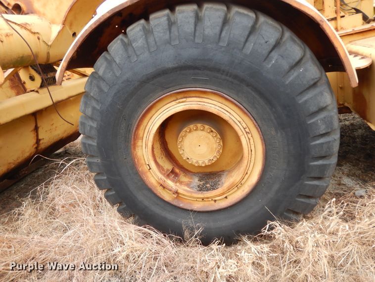 image for item DJ6620 Caterpillar DW20/456  conventional scraper