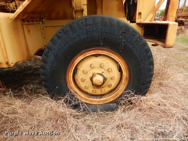 image for item DJ6620 Caterpillar DW20/456  conventional scraper