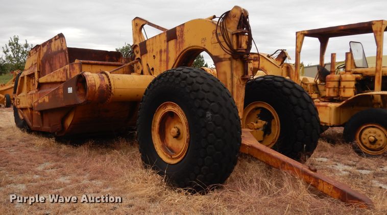 image for item DJ6628 Caterpillar 90  scraper