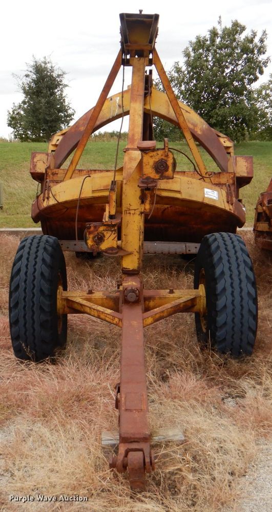 image for item DJ6636 1956 Letourneau L8  scraper