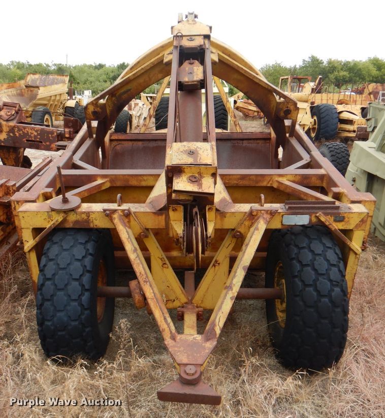 image for item DJ6636 1956 Letourneau L8  scraper