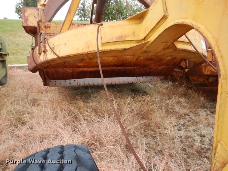 image for item DJ6636 1956 Letourneau L8  scraper