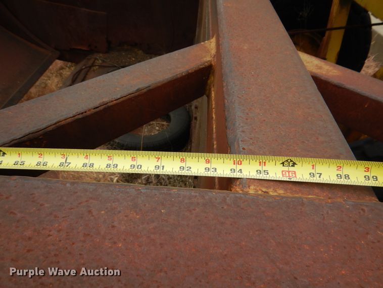 image for item DJ6636 1956 Letourneau L8  scraper