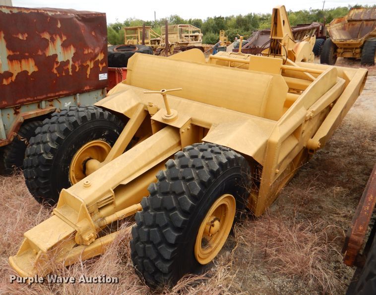 image for item DJ6638 Caterpillar 60  scraper