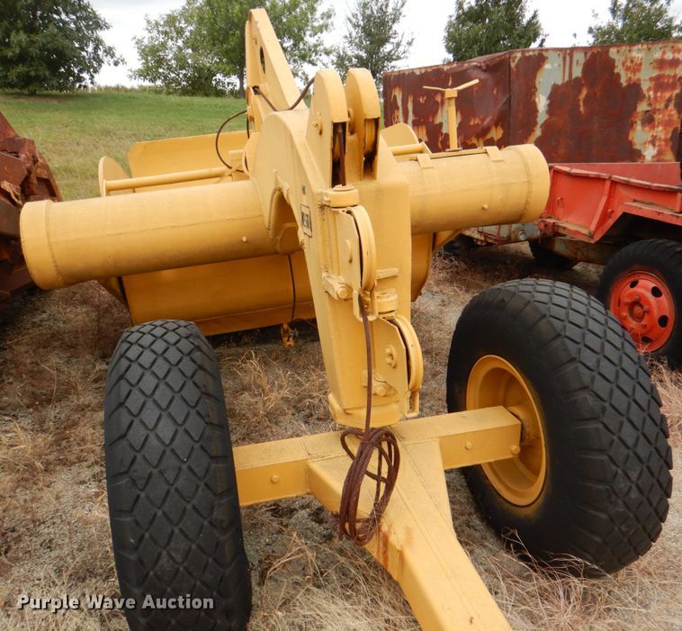 image for item DJ6638 Caterpillar 60  scraper