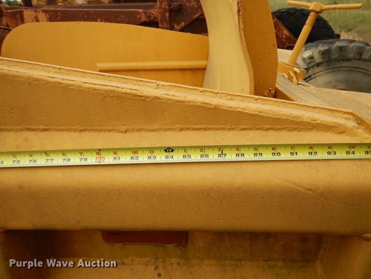 image for item DJ6638 Caterpillar 60  scraper