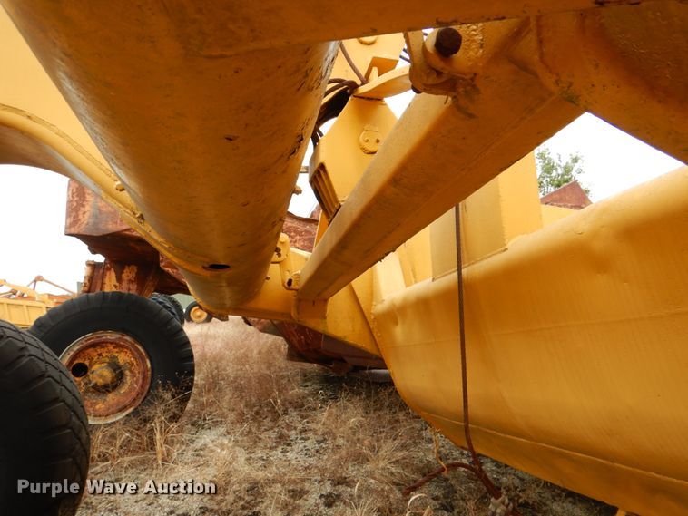 image for item DJ6638 Caterpillar 60  scraper