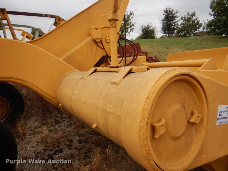 image for item DJ6638 Caterpillar 60  scraper