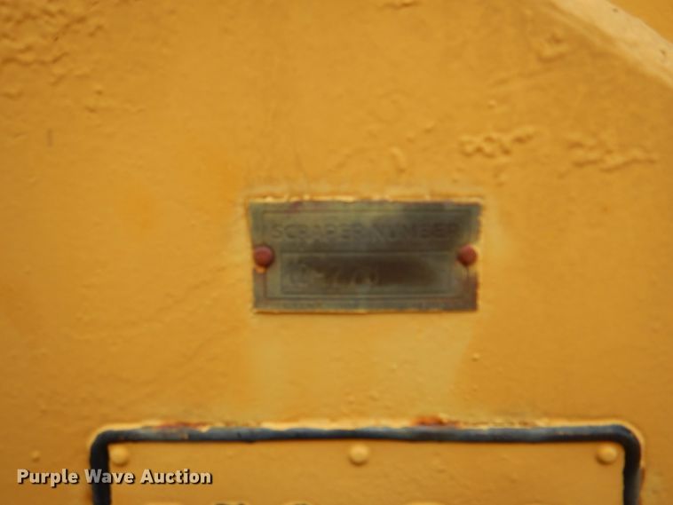 image for item DJ6638 Caterpillar 60  scraper