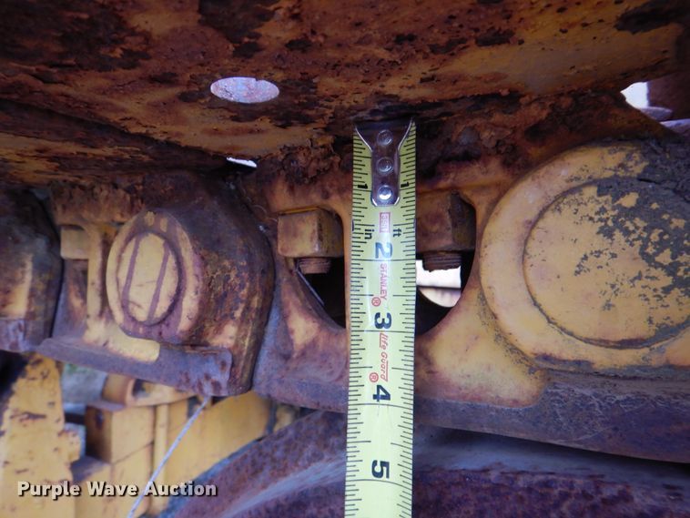 image for item DJ6641 1951 International Harvester TD18A  crawler tractor