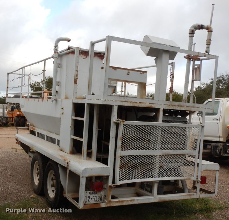 image for item DJ6648 2003 Bowie  hydro seeder mulcher